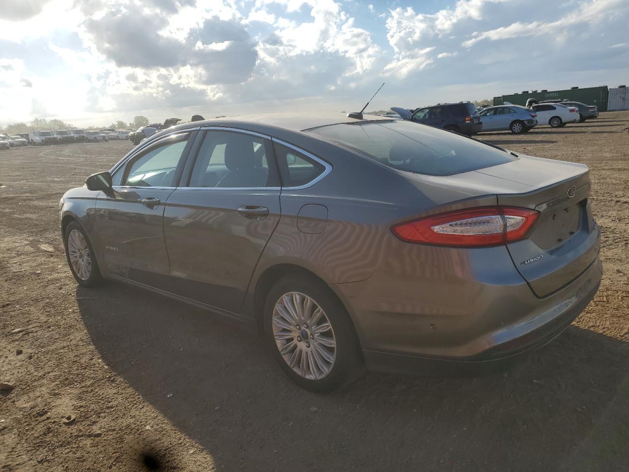 FORD FUSION SE HYBRID