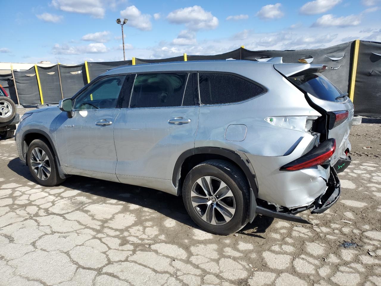 TOYOTA HIGHLANDER HYBRID XLE