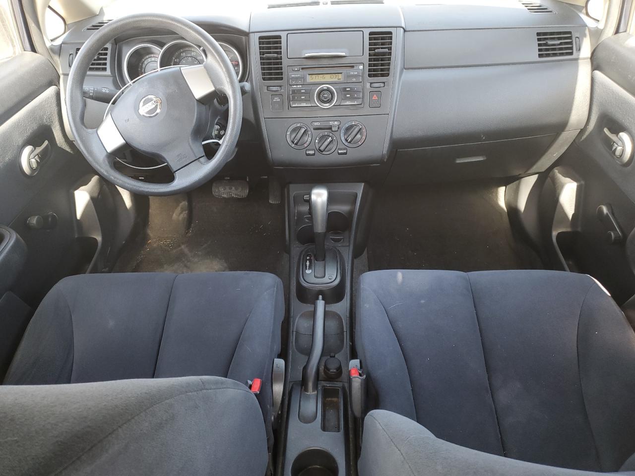NISSAN VERSA S