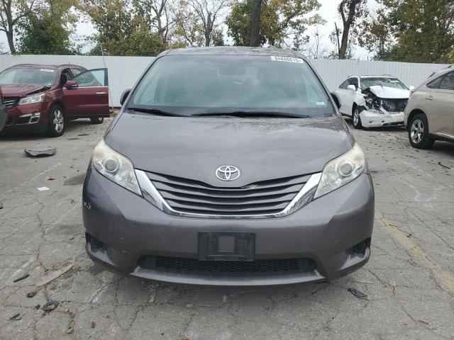 2017 TOYOTA SIENNA LE #3286811221