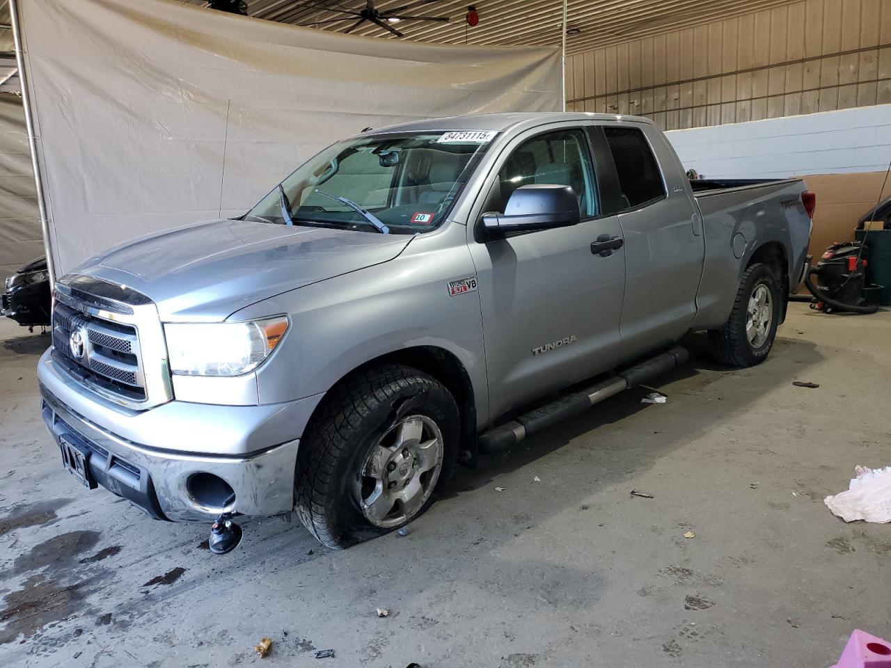 TOYOTA TUNDRA DOUBLE CAB SR5