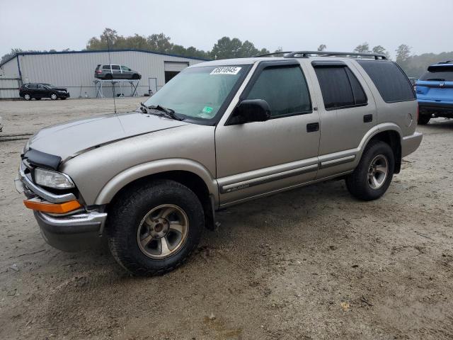 Global Auto Auctions: 2001 CHEVROLET BLAZER