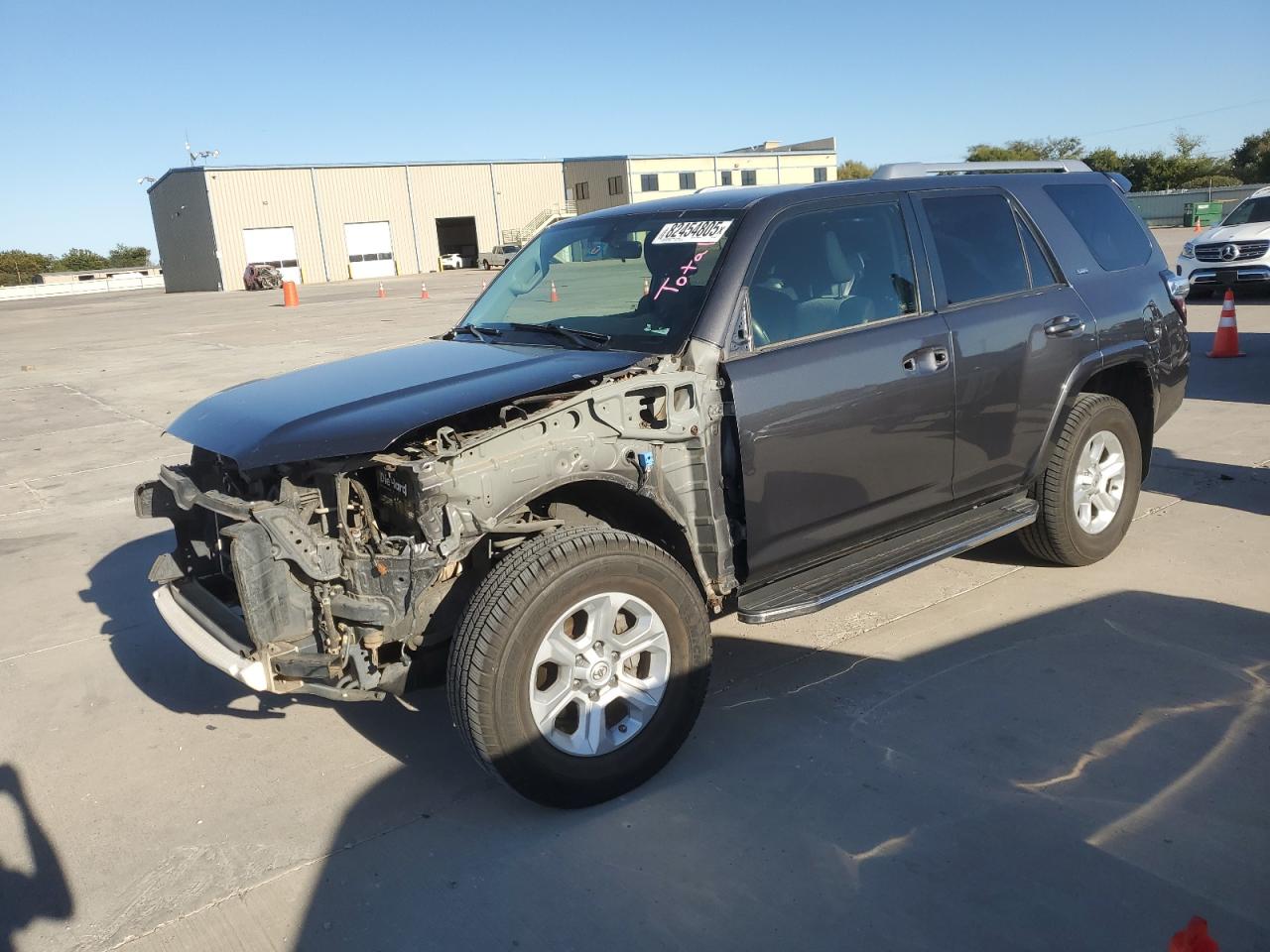 TOYOTA 4RUNNER SR5/SR5 PREMIUM