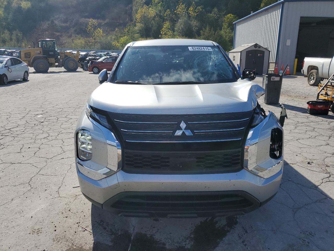 MITSUBISHI OUTLANDER ES