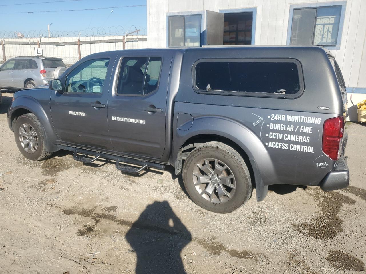 NISSAN FRONTIER S
