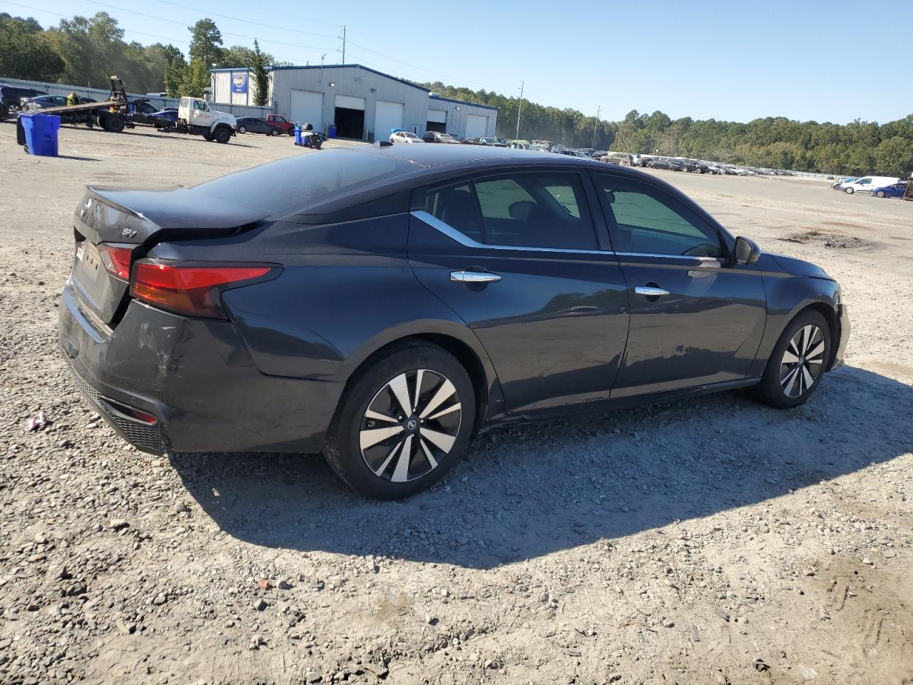 Lot #3302843921 2021 NISSAN ALTIMA SV