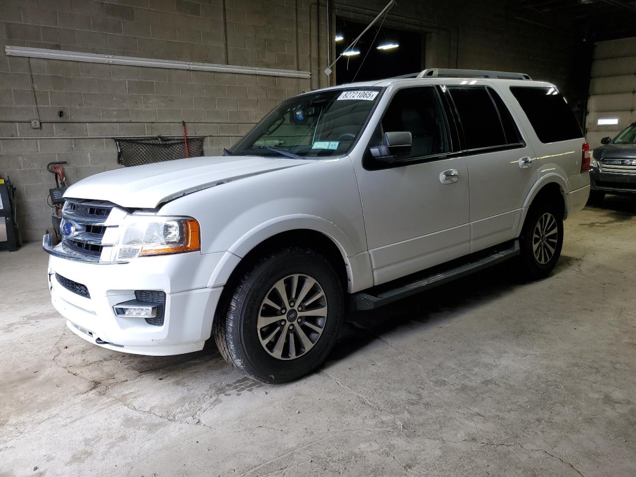 FORD EXPEDITION XLT