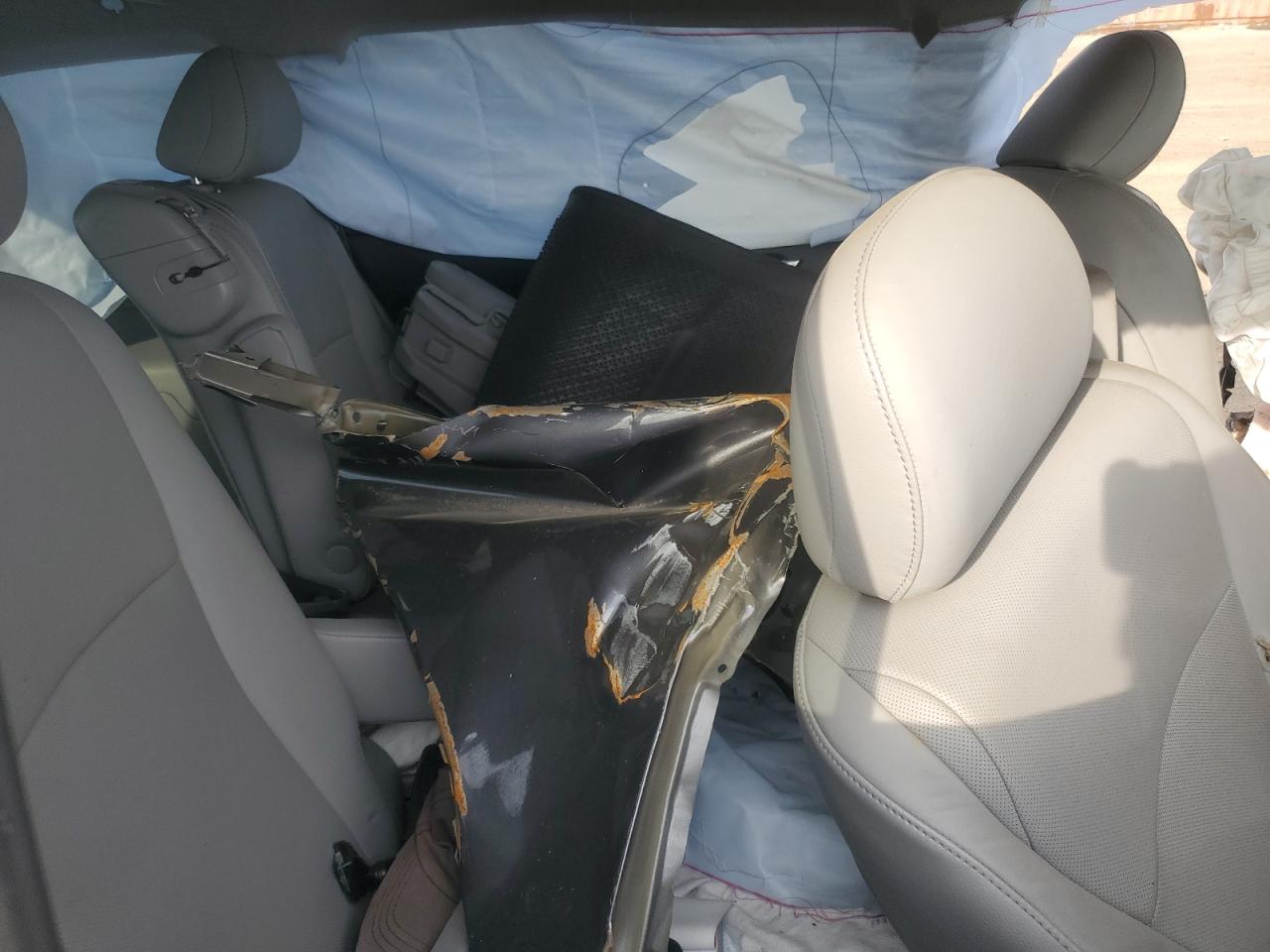 TOYOTA HIGHLANDER LIMITED