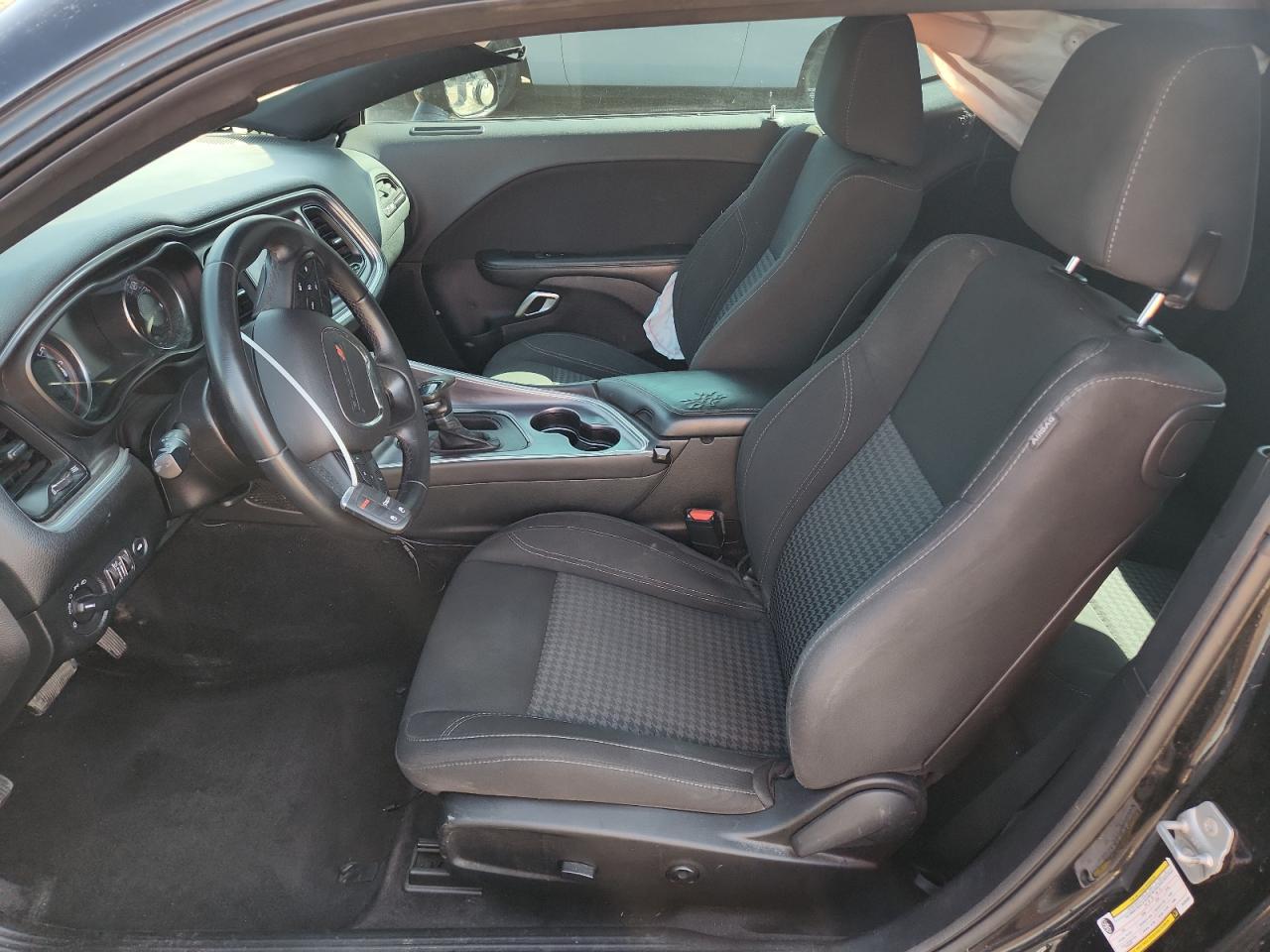 DODGE CHALLENGER SXT