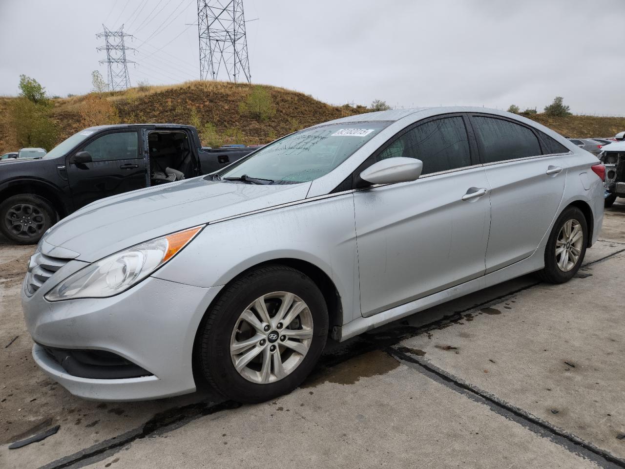 Lot #3292905564 2014 HYUNDAI SONATA GLS