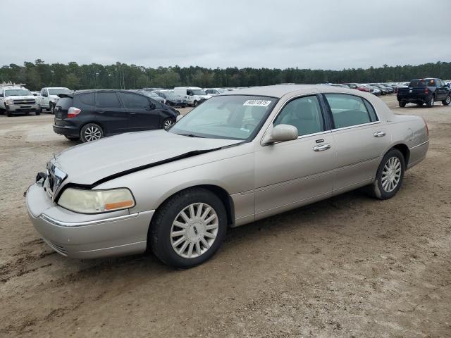 Global Auto Auctions: 2003 LINCOLN TOWN CAR S