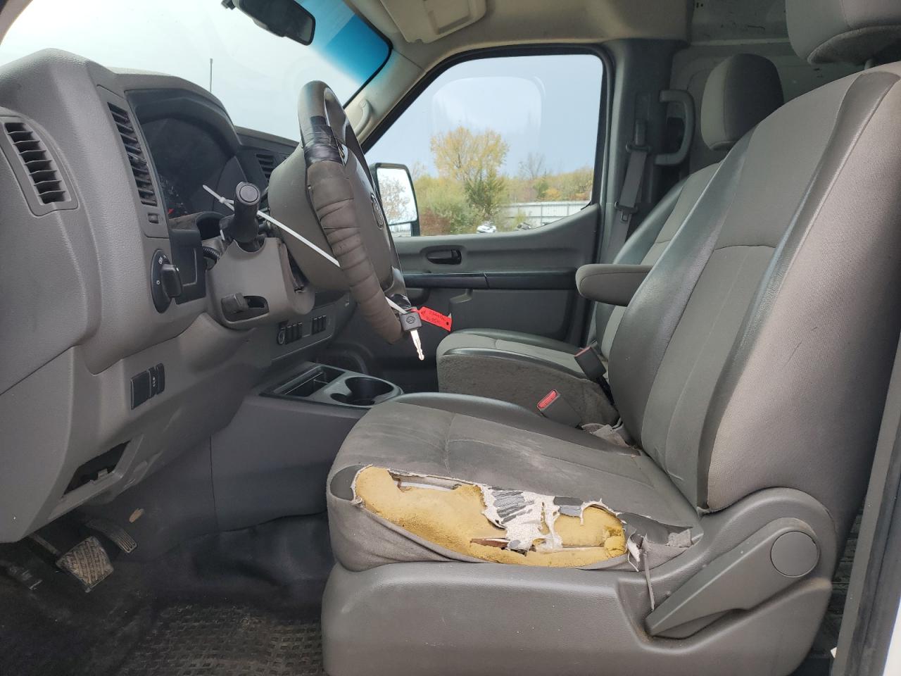 NISSAN NV1500 1500 S