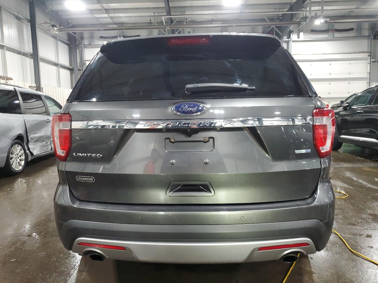 FORD EXPLORER LIMITED