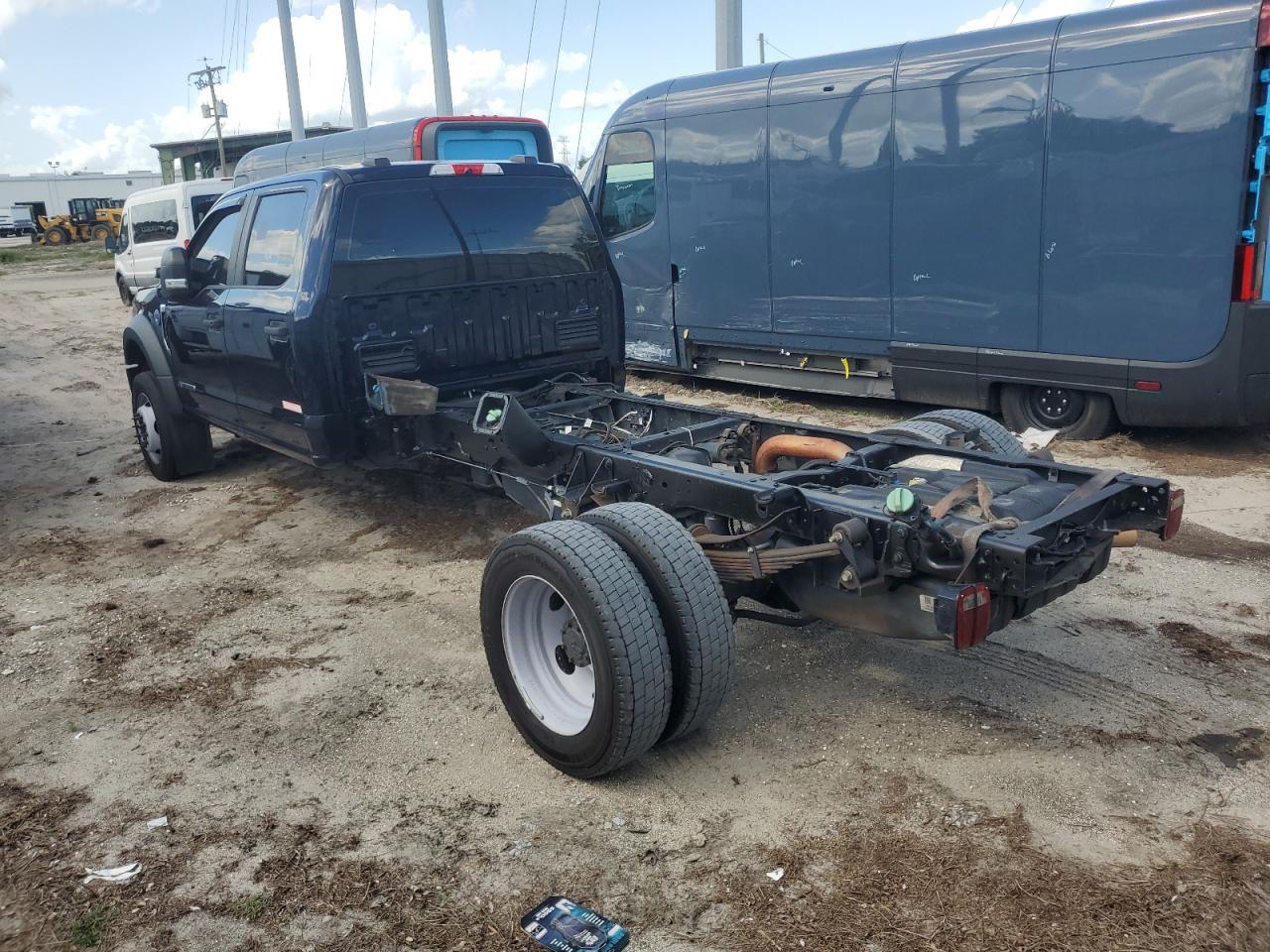 FORD F-550 SUPER DUTY