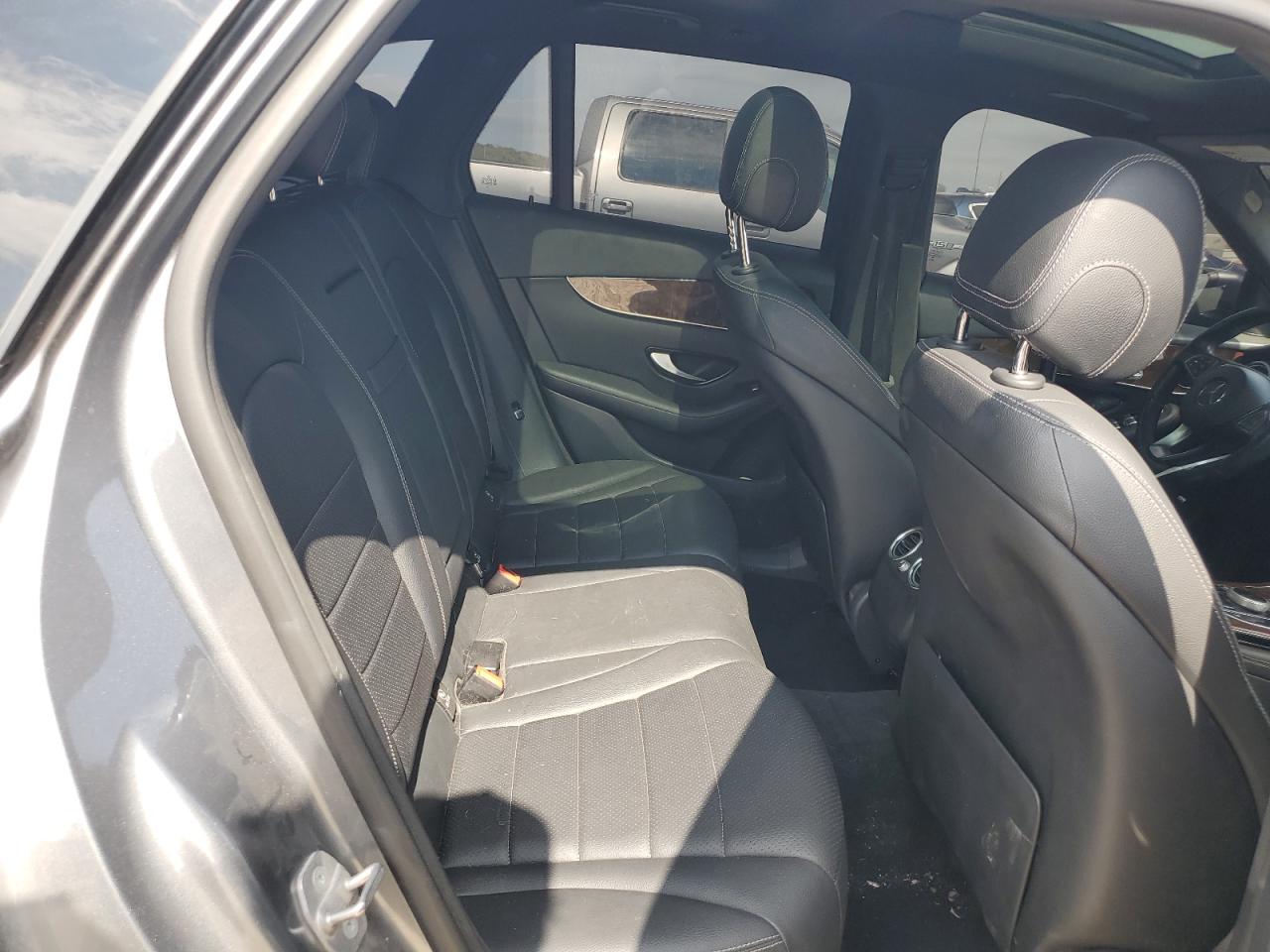 MERCEDES-BENZ GLC-CLASS 300