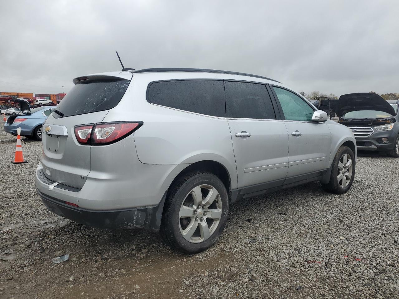 CHEVROLET TRAVERSE LT