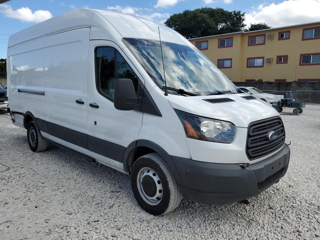 FORD TRANSIT T-250