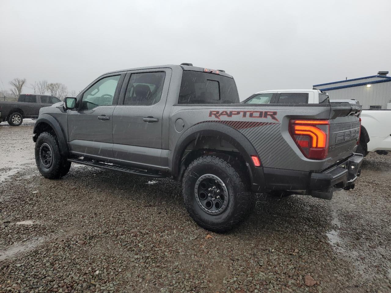 FORD F-150 RAPTOR
