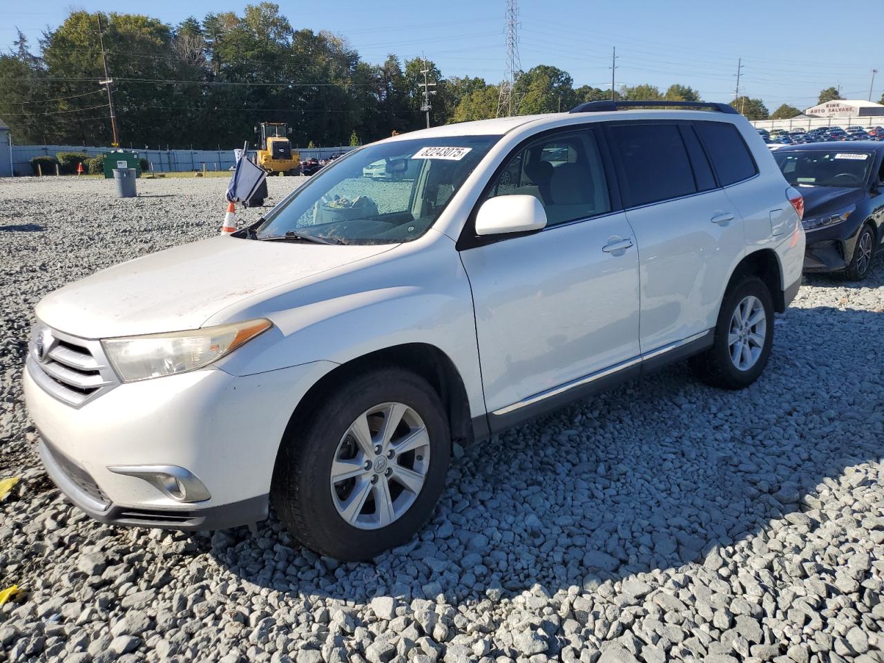 TOYOTA HIGHLANDER BASE