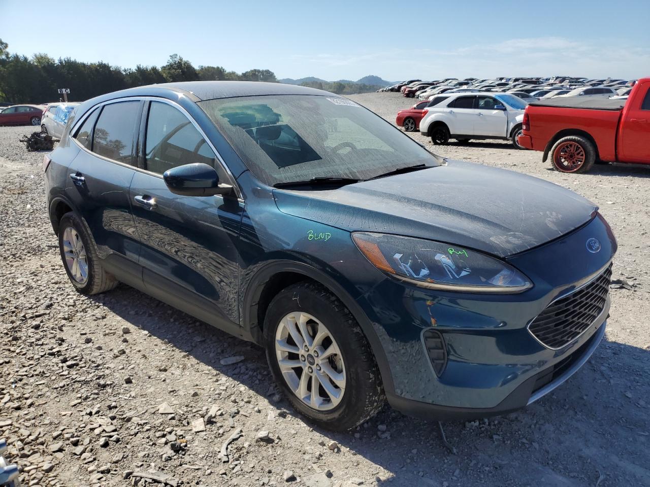 FORD ESCAPE SE