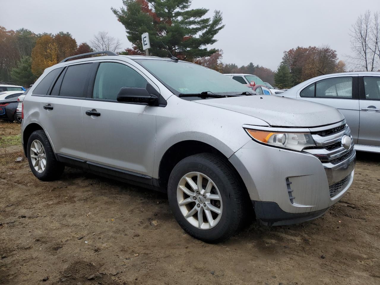 FORD EDGE SE