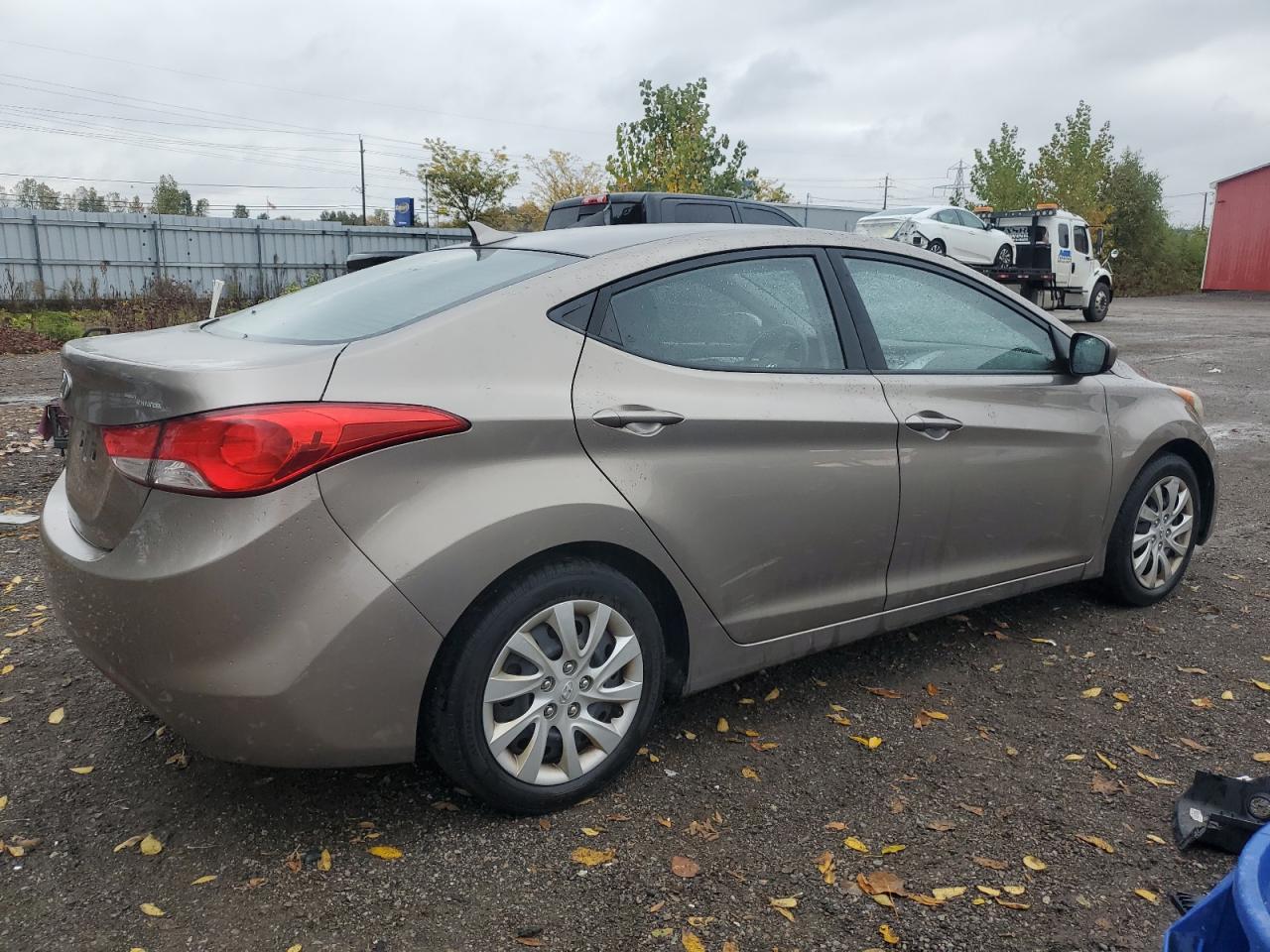 HYUNDAI ELANTRA GLS