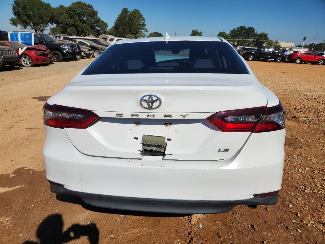 TOYOTA CAMRY LE