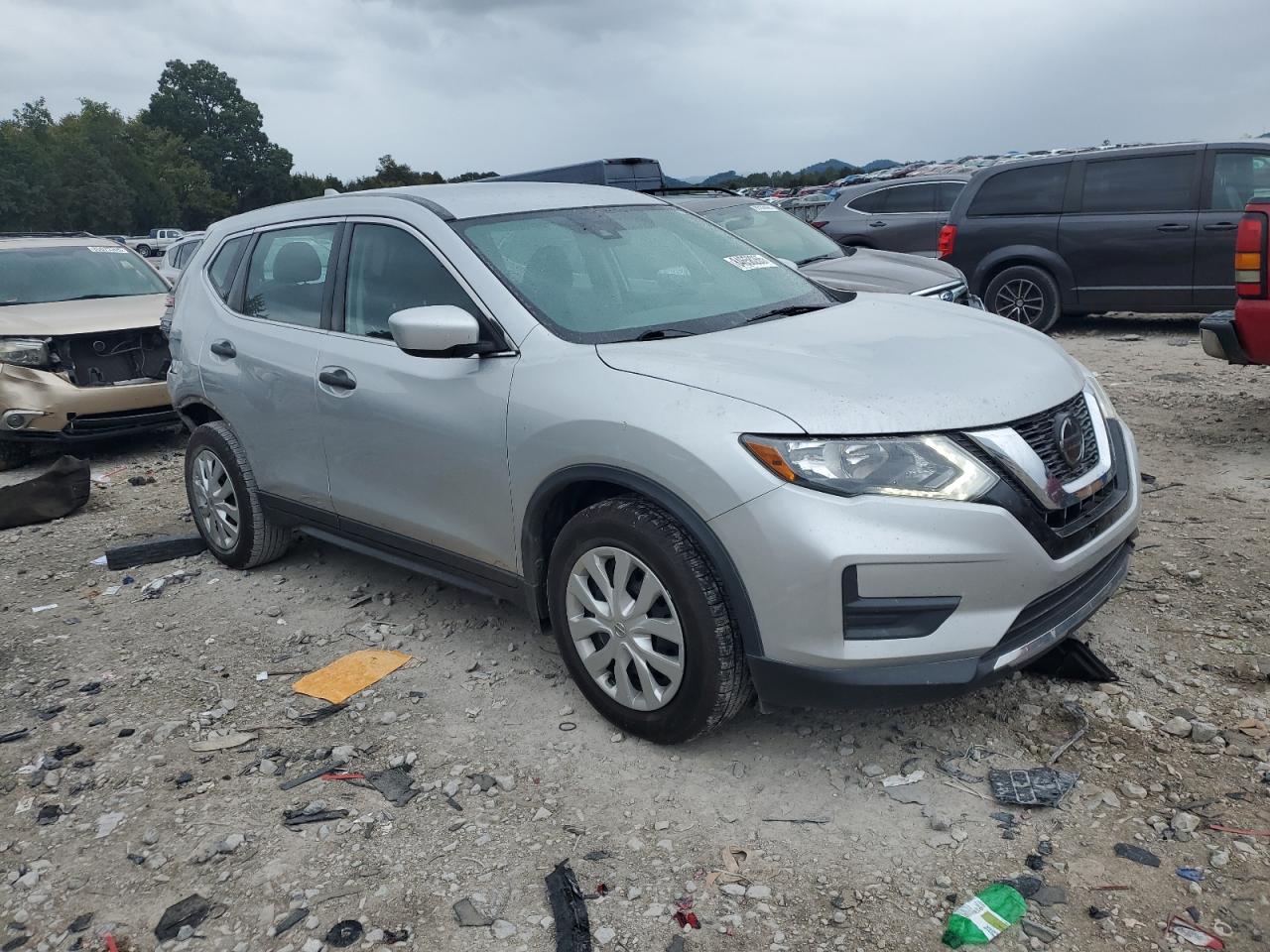 NISSAN ROGUE S