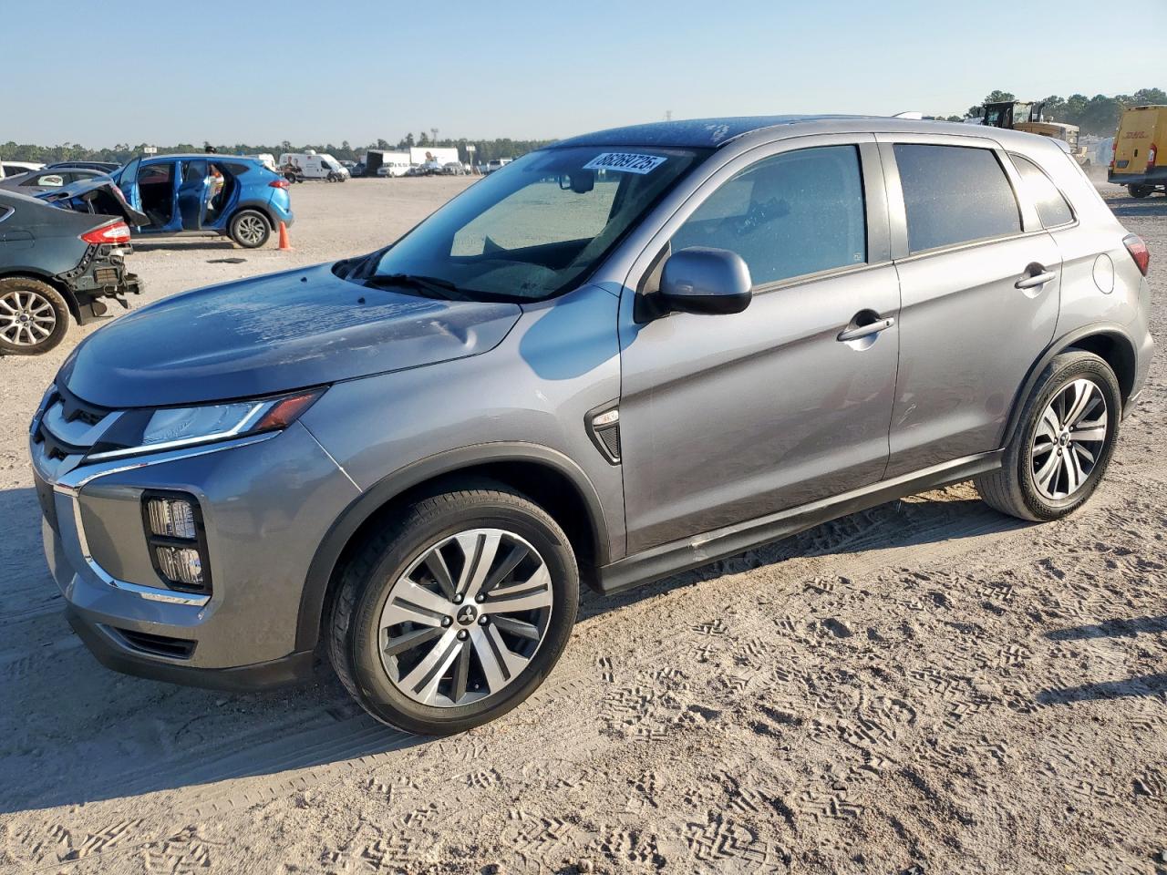 MITSUBISHI OUTLANDER S/SE