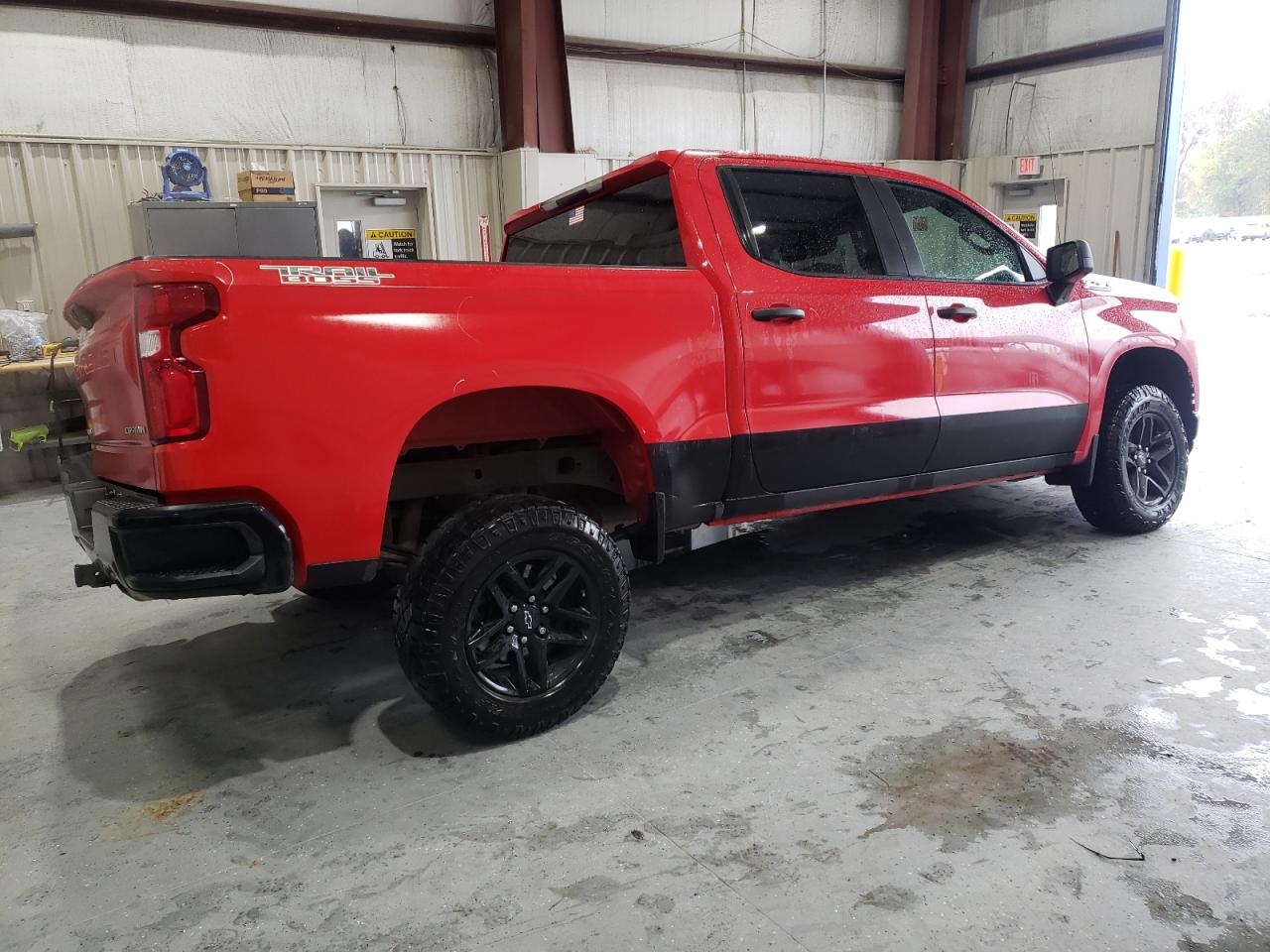 CHEVROLET SILVERADO K1500 TRAIL BOSS CUSTOM