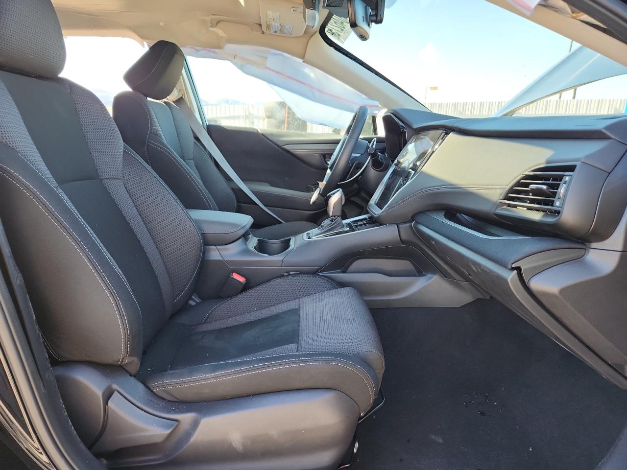 SUBARU OUTBACK PREMIUM