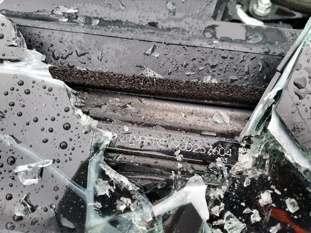 TOYOTA RAV4 ADVENTURE