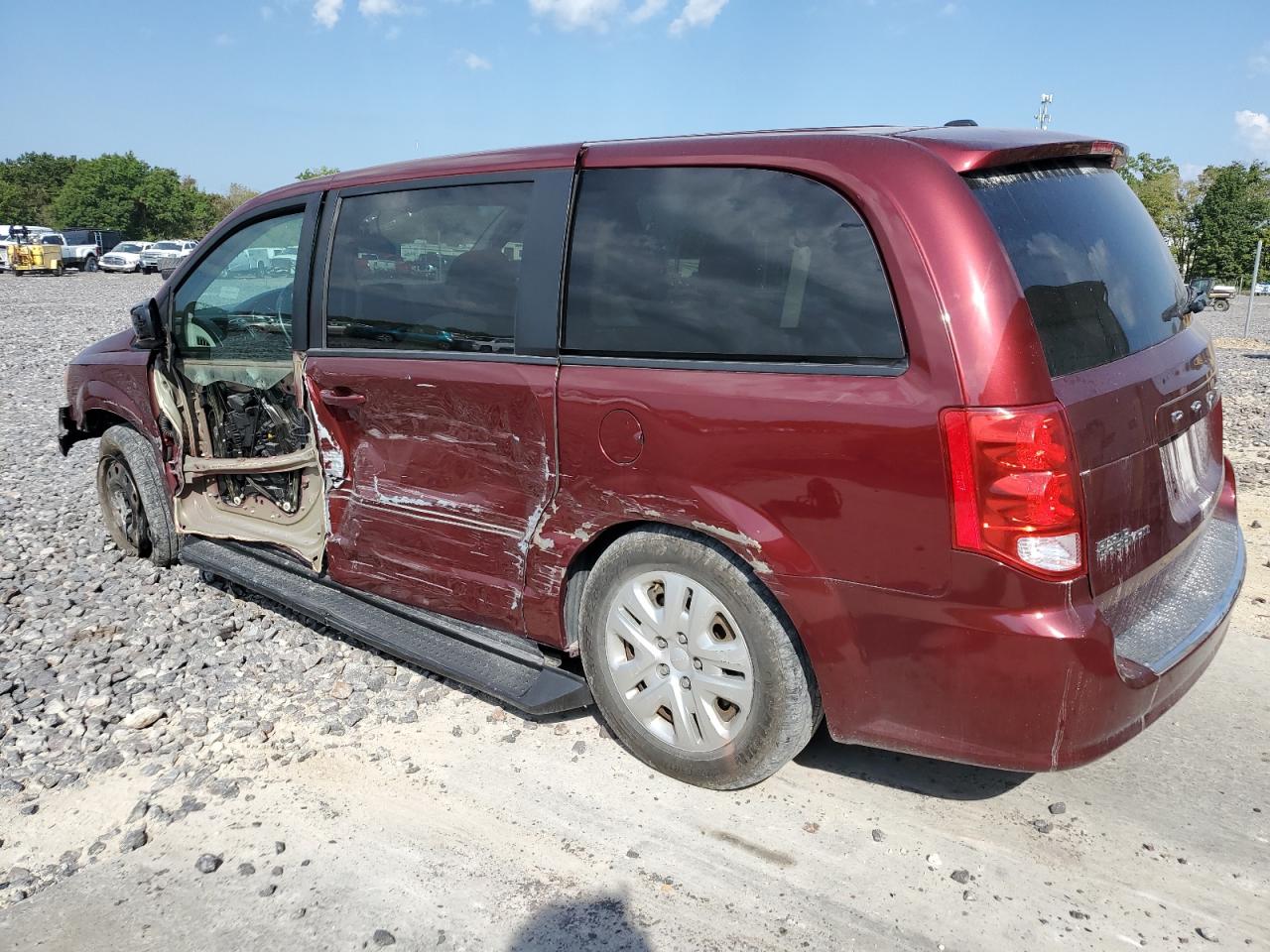 DODGE GRAND CARAVAN SE