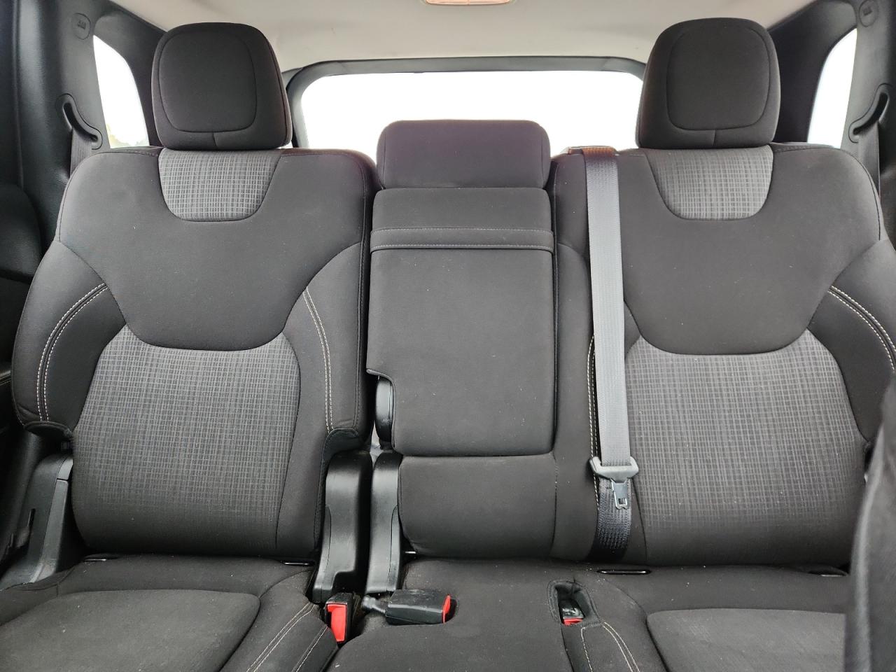 JEEP GRAND CHEROKEE LATITUDE