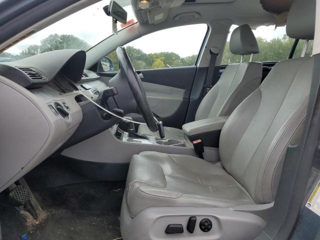 2010 VOLKSWAGEN PASSAT KOM - WVWJM9AN2AE140384