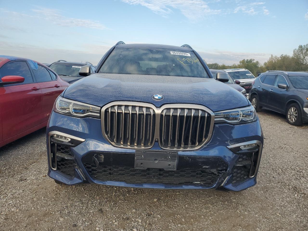 BMW X7 M50I