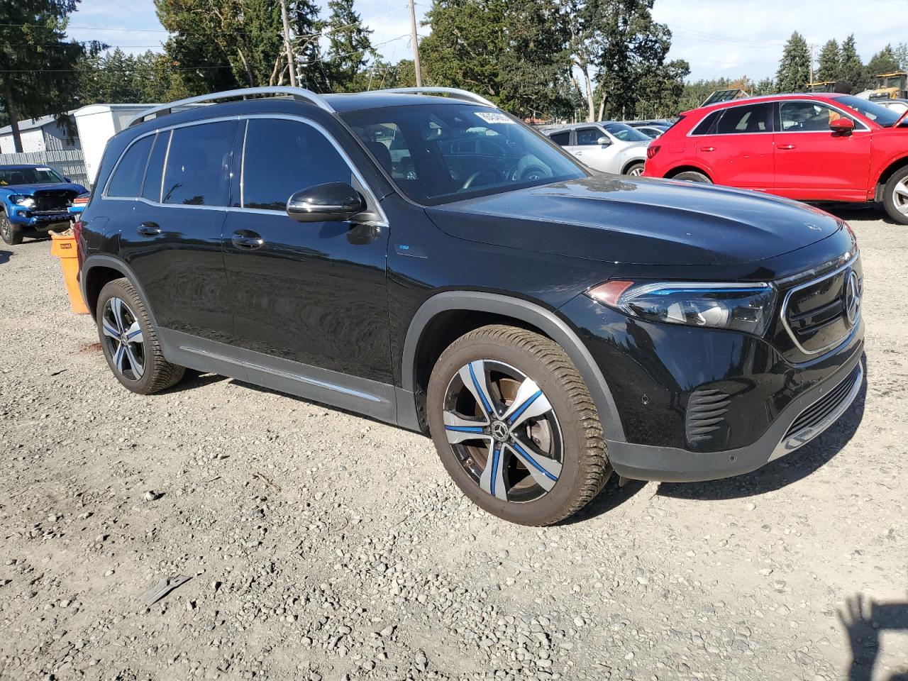 MERCEDES-BENZ EQB 350 4MATIC