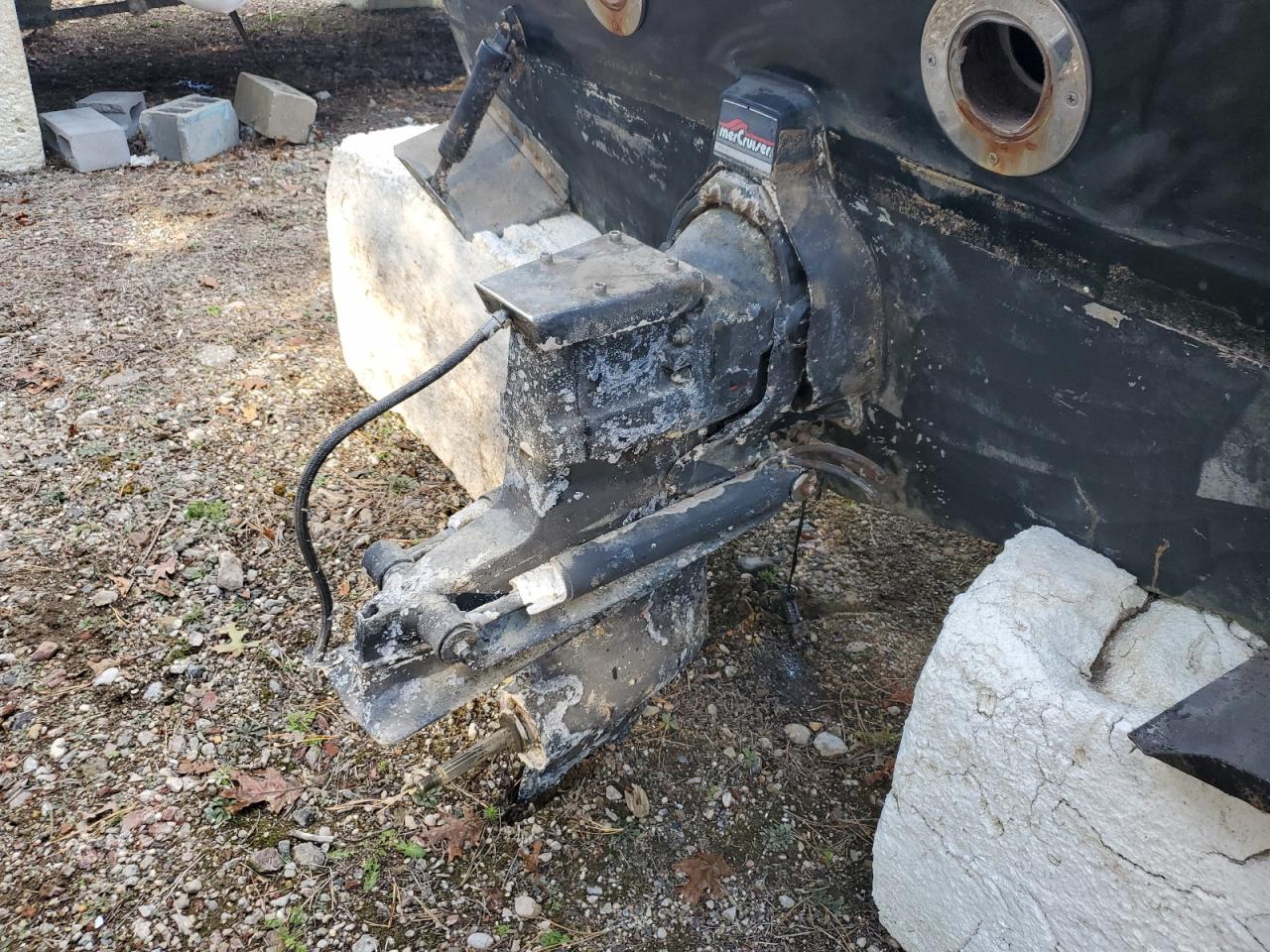 Lot #3276989171 1987 FORMULA BOAT