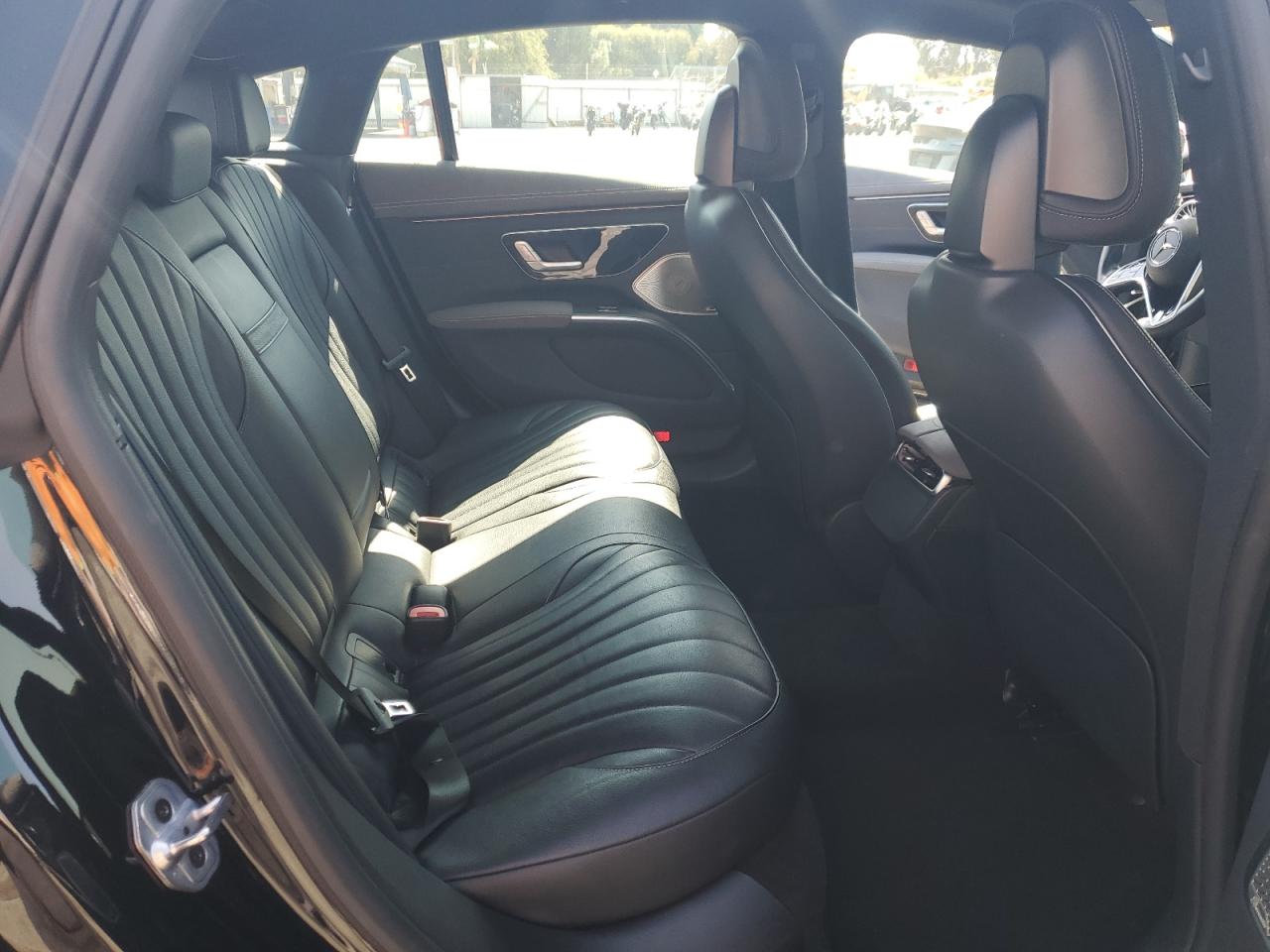 MERCEDES-BENZ EQS 450+