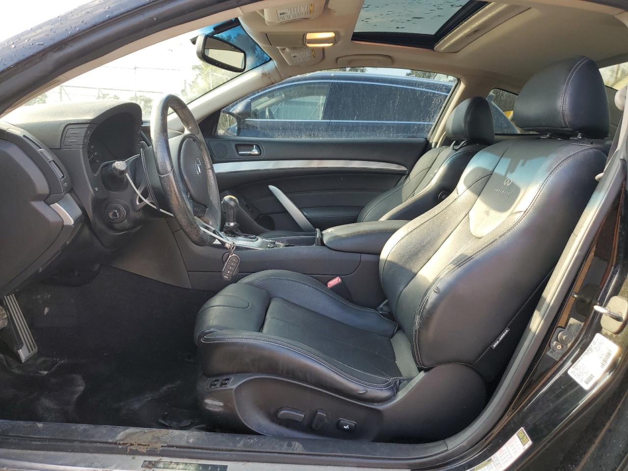 INFINITI Q60 JOURNEY