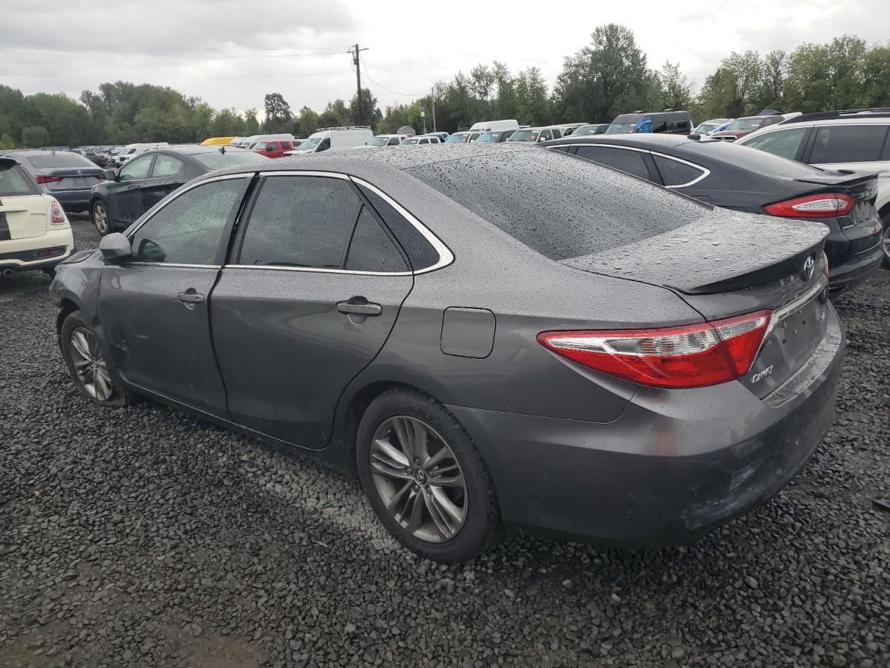 TOYOTA CAMRY LE