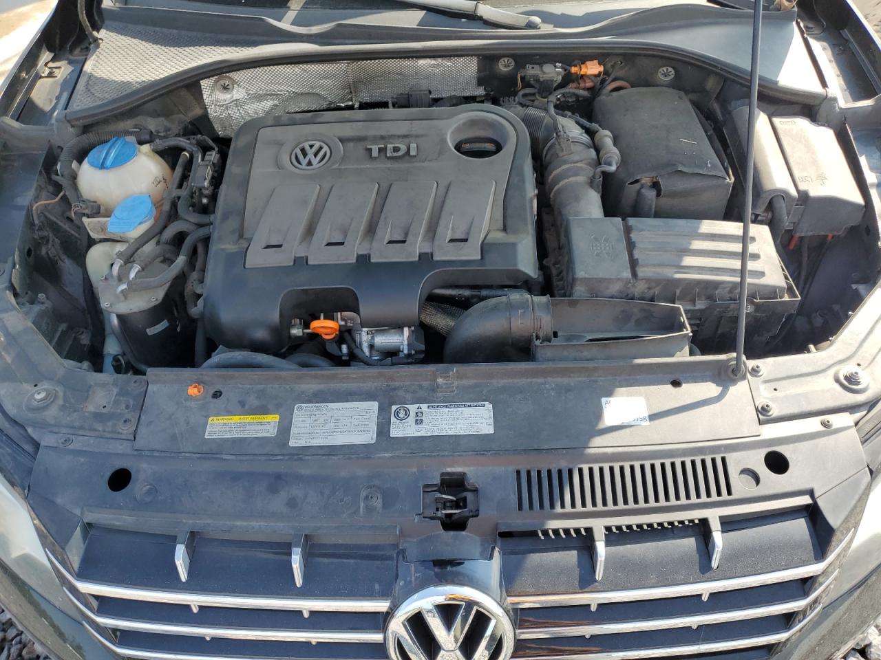 VOLKSWAGEN PASSAT SEL