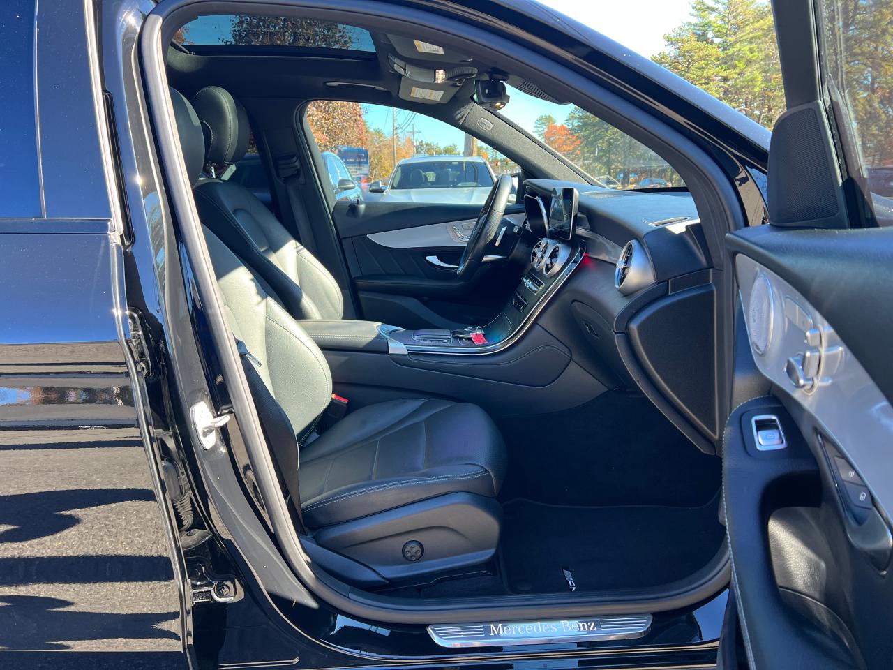 MERCEDES-BENZ GLC-CLASS 300