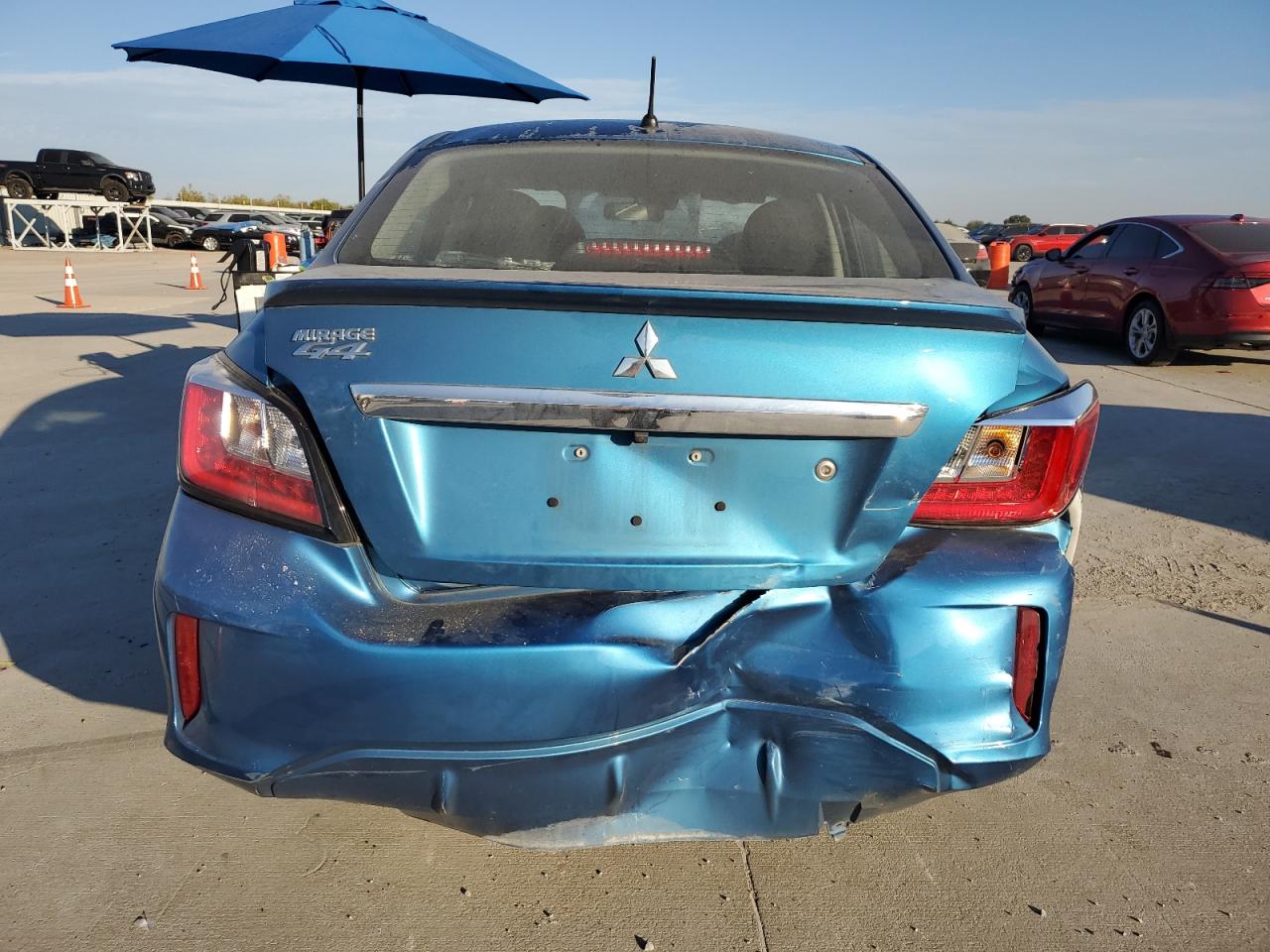 MITSUBISHI MIRAGE G4 ES