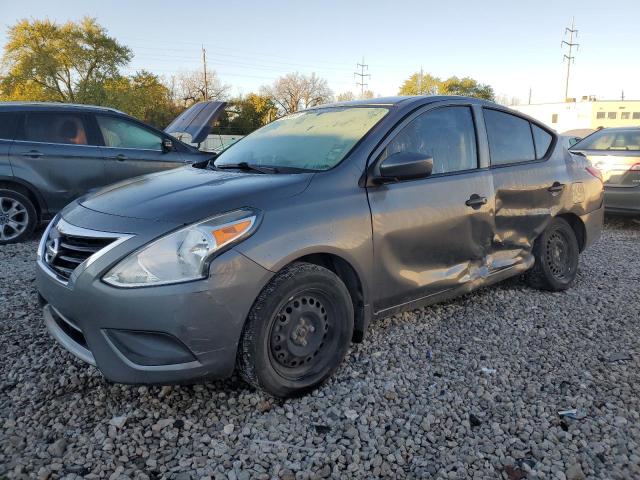 NISSAN VERSA S