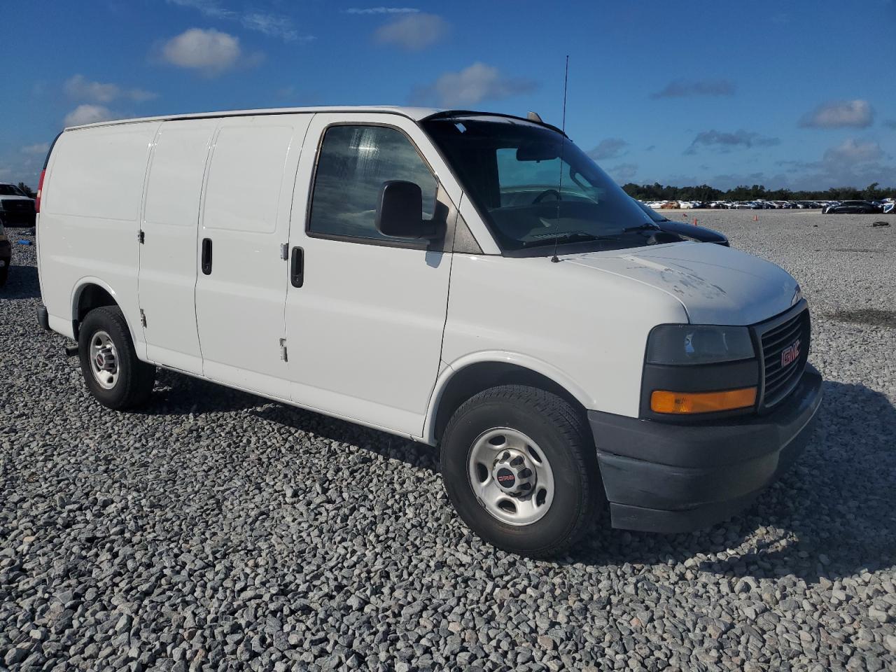 GMC SAVANA G2500