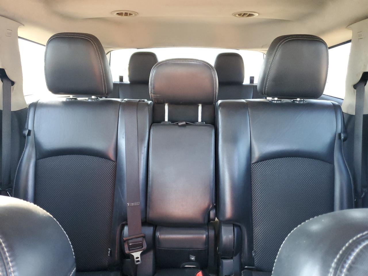 DODGE JOURNEY CROSSROAD