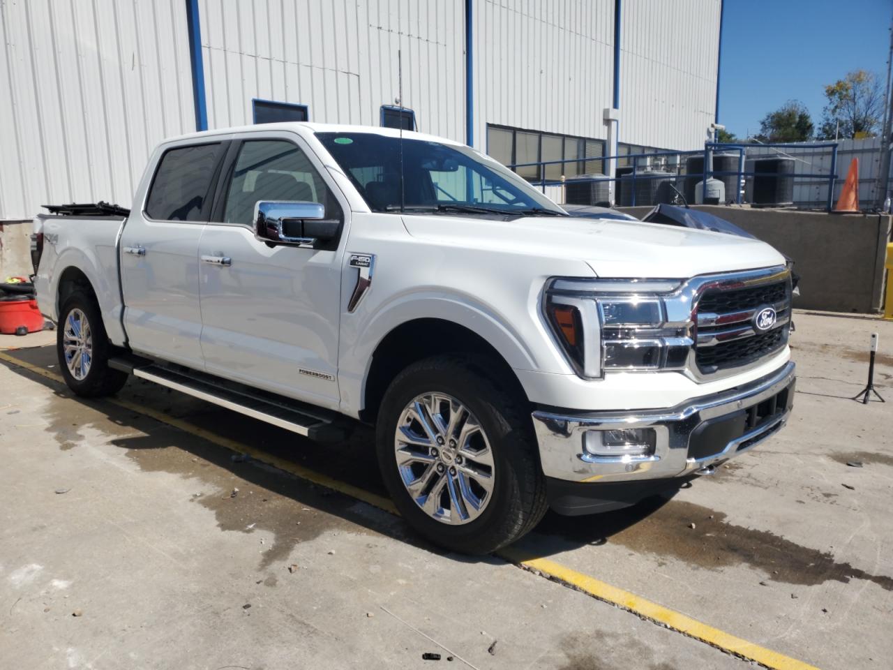 FORD F-150 LARIAT