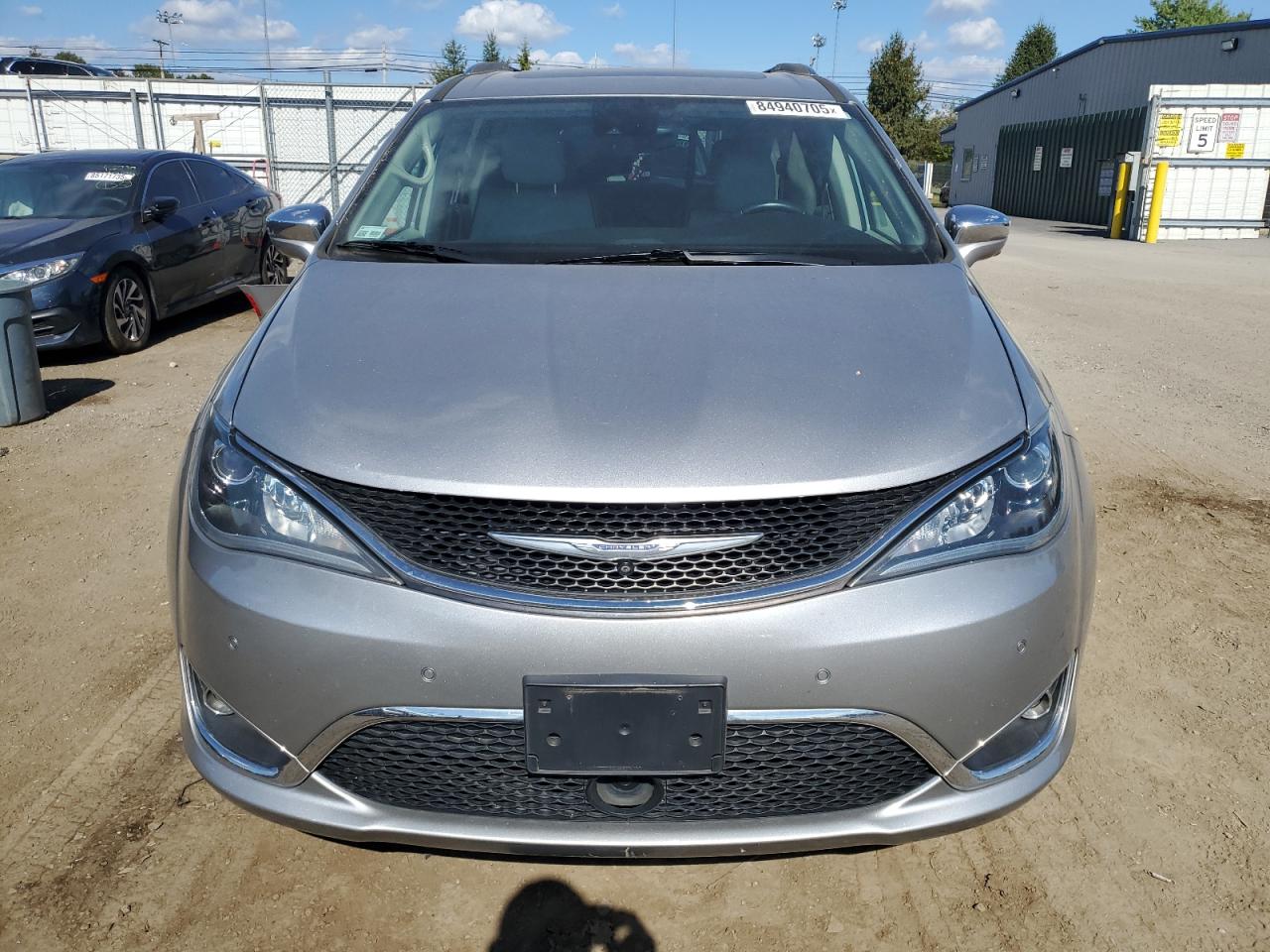 CHRYSLER PACIFICA LIMITED