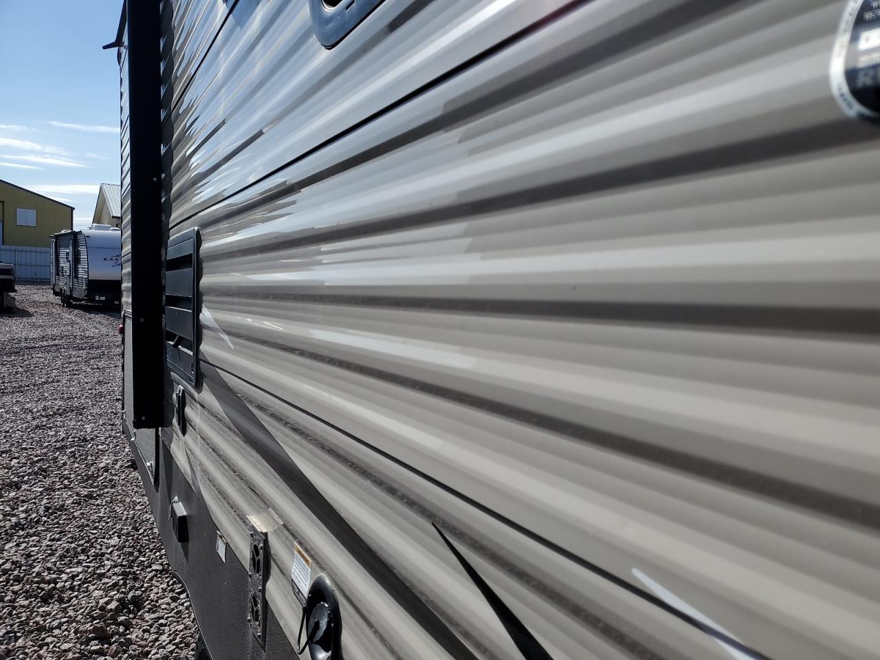 Lot #3268407778 2016 KEYSTONE KEYSTONE